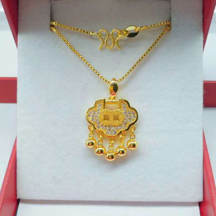 黄铜镀金微镶宫廷锁吊坠电镀仿金首饰品女士项坠项饰实体电商货源