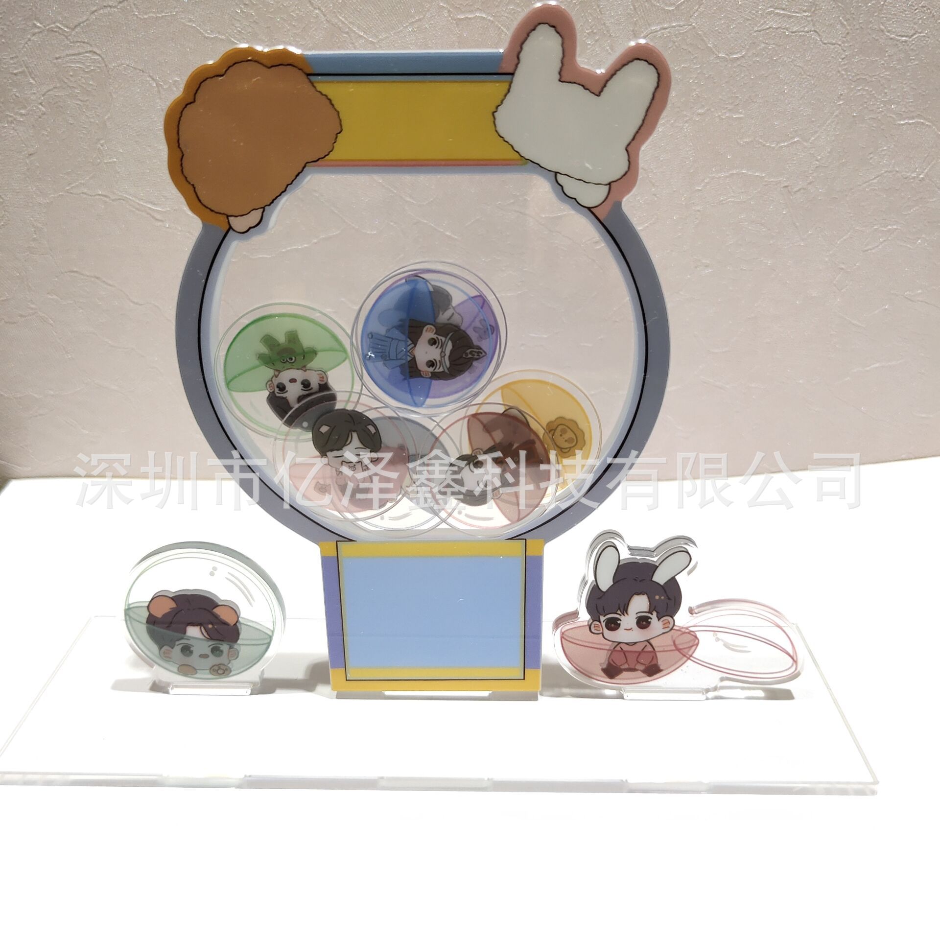 2020新摇摇乐亚克力立牌摆台 柯式印刷亚克力立座摆件