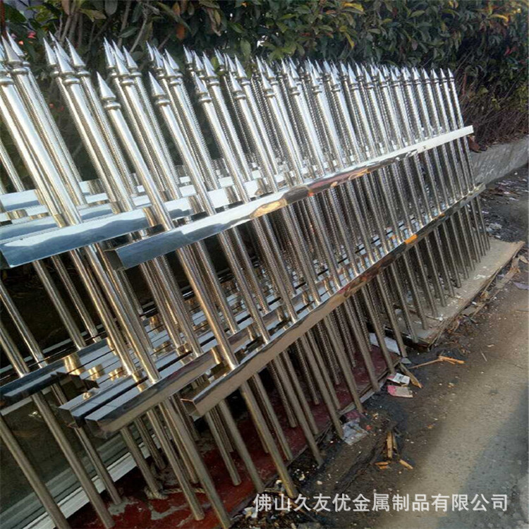 304不锈钢栏杆不锈钢围墙护栏室内栏杆穿孔护栏