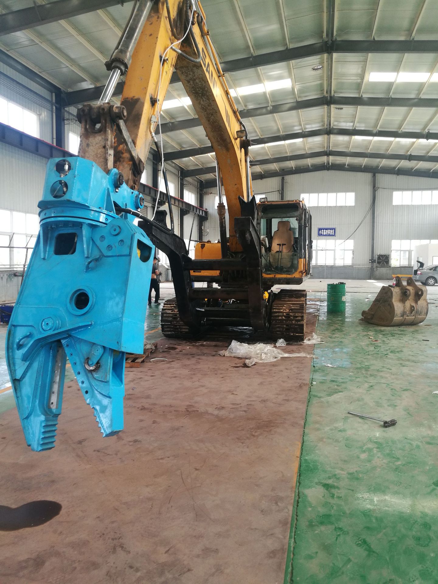 报废汽车回收拆解机 解体机大规模使用 城市环境越来越好