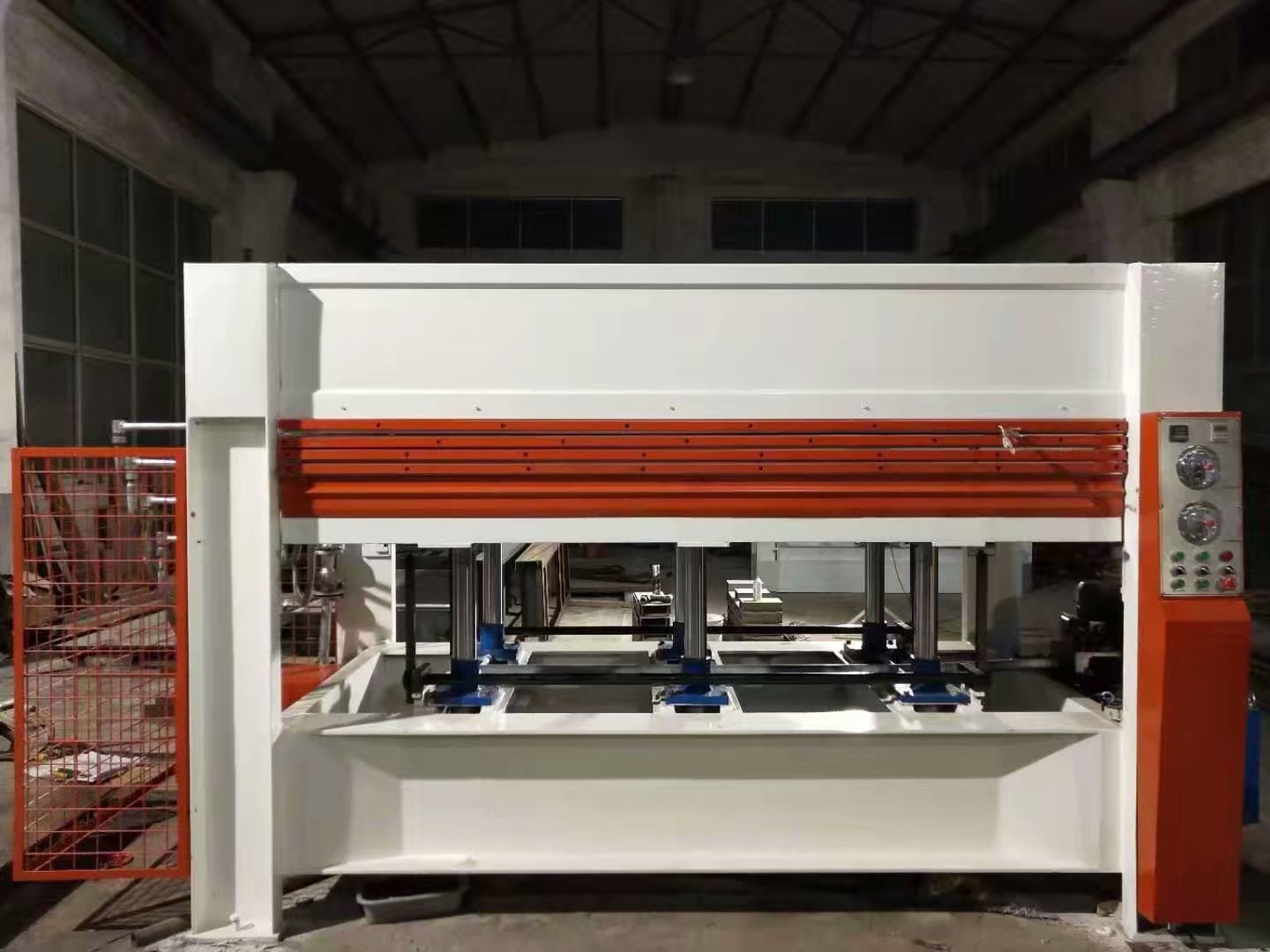 木工机械热压机_木皮贴面多层热压机木板材平面贴面机