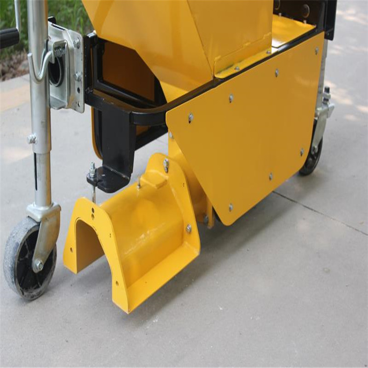 小型公路路沿石滑模成型机 路缘滑模机 水沟水渠滑模机