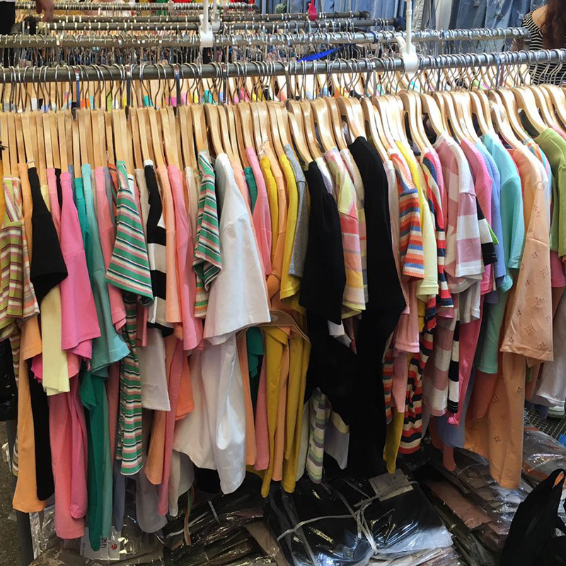 韩版外贸女装短袖t恤女式夏季t大码衣服女库存服装地摊尾货源清仓