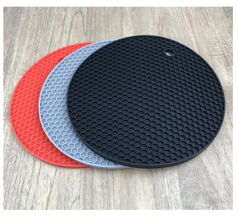 厂家供应硅胶蜂窝隔热垫 易清洗隔热餐桌垫蜂窝硅胶垫可定制