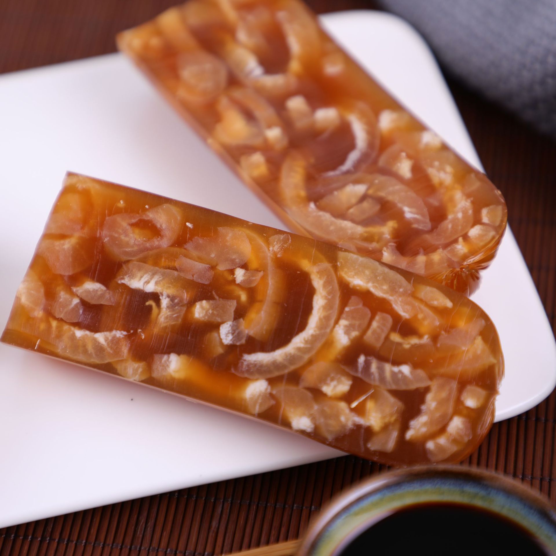 青岛厂家批发水晶肉皮肠 美味肉皮肠 小吃零食下酒菜 开袋即食