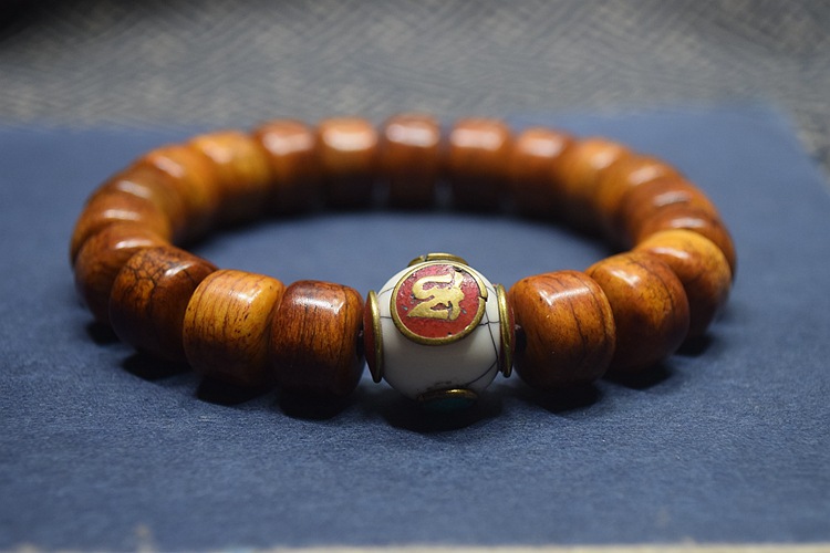 天然老牦牛骨佛珠手串 藏式桶珠老念珠 手串 手链