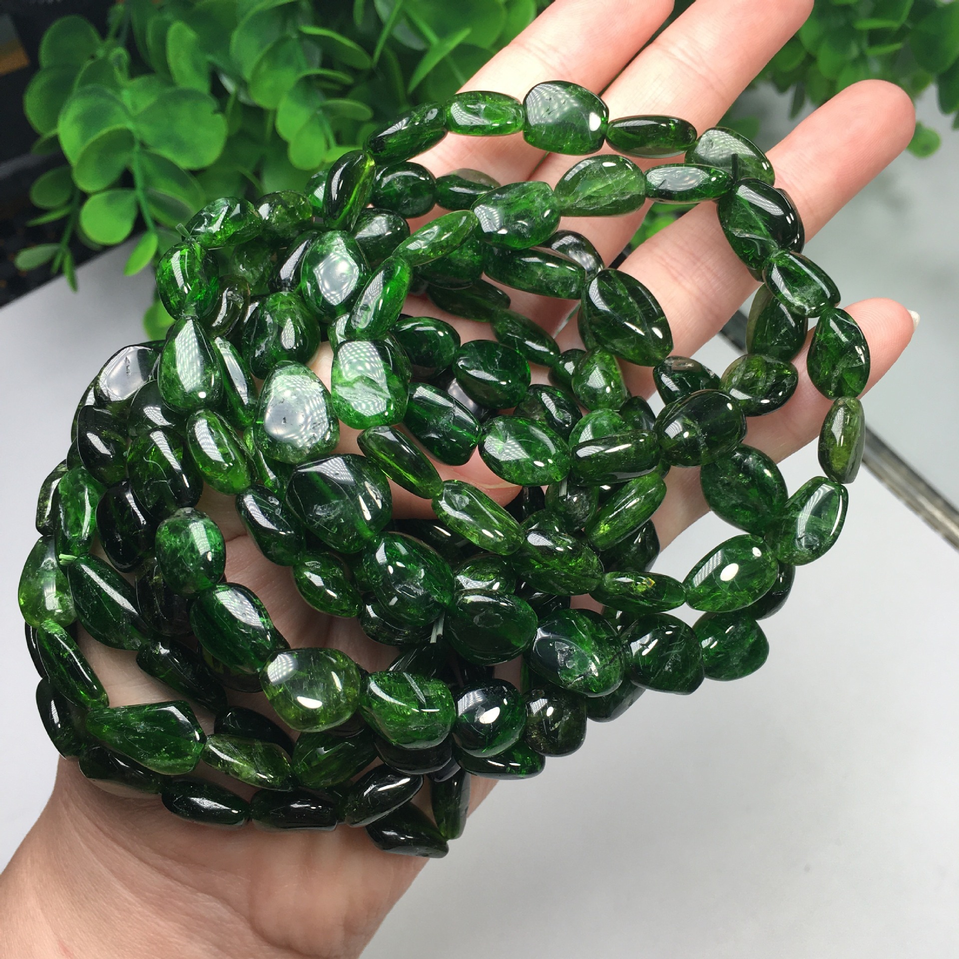 天然透辉石手链水晶手串透辉石不定形单圈手链diy配饰厂家直销