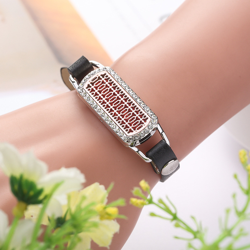 跨境热销欧美新款几何长方形钛钢手环皮质可调节可拆卸香薰手镯