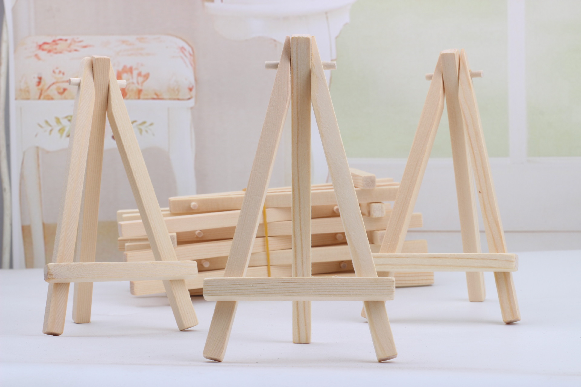 儿童折叠实木质小画架迷你木制桌面照片名信片手机小木架三角支架