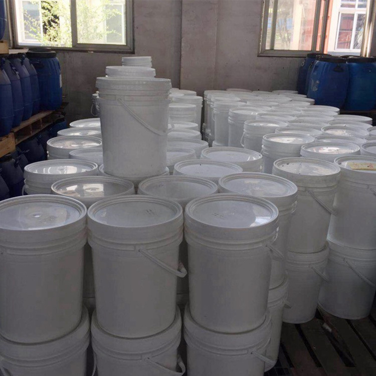 涂    量:4平方米/kg产品规格:20kg状    态:乳白色或淡黄色液体名