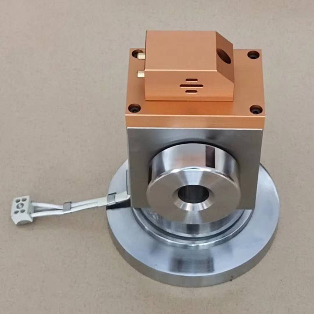 01mm(mm)生产能力65kg/h(kg/h)最大挤出直径150mm(mm)螺杆直径30-150