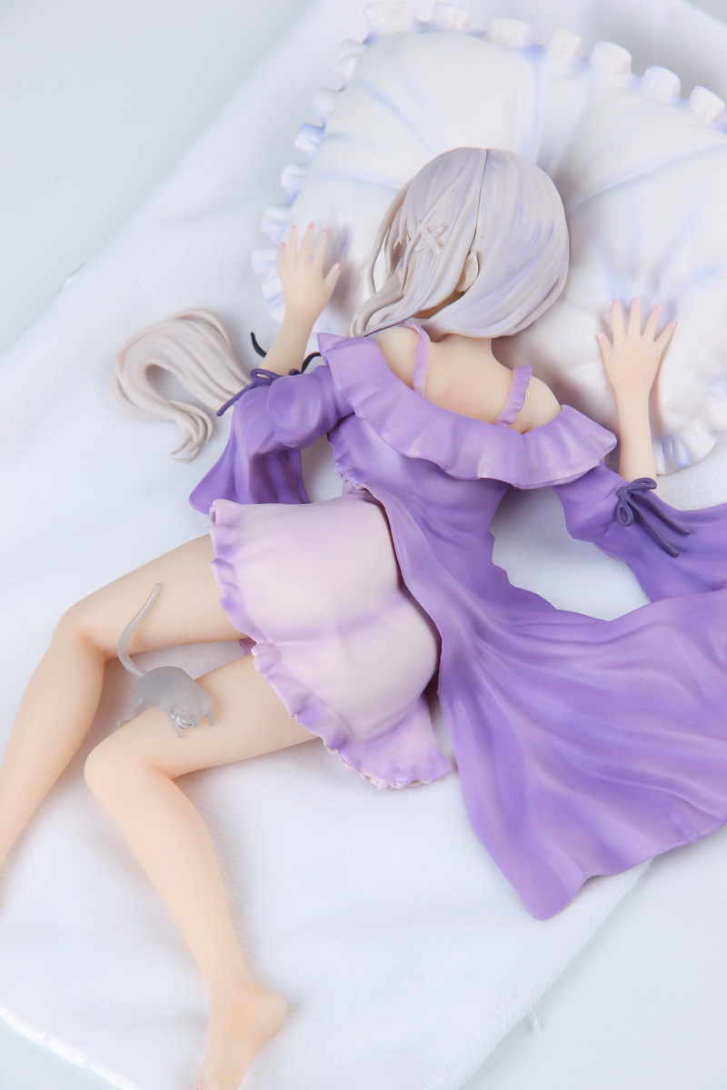 re:从零开始异世界生活睡姿爱蜜莉雅 艾米莉亚利亚手办