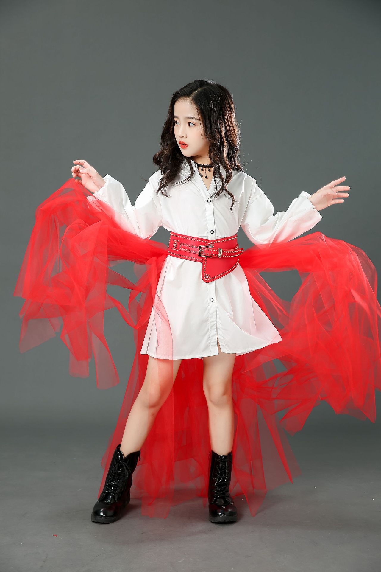 女童潮服红色超酷套装儿童走秀车模时尚个性演出服模特时装秀礼服