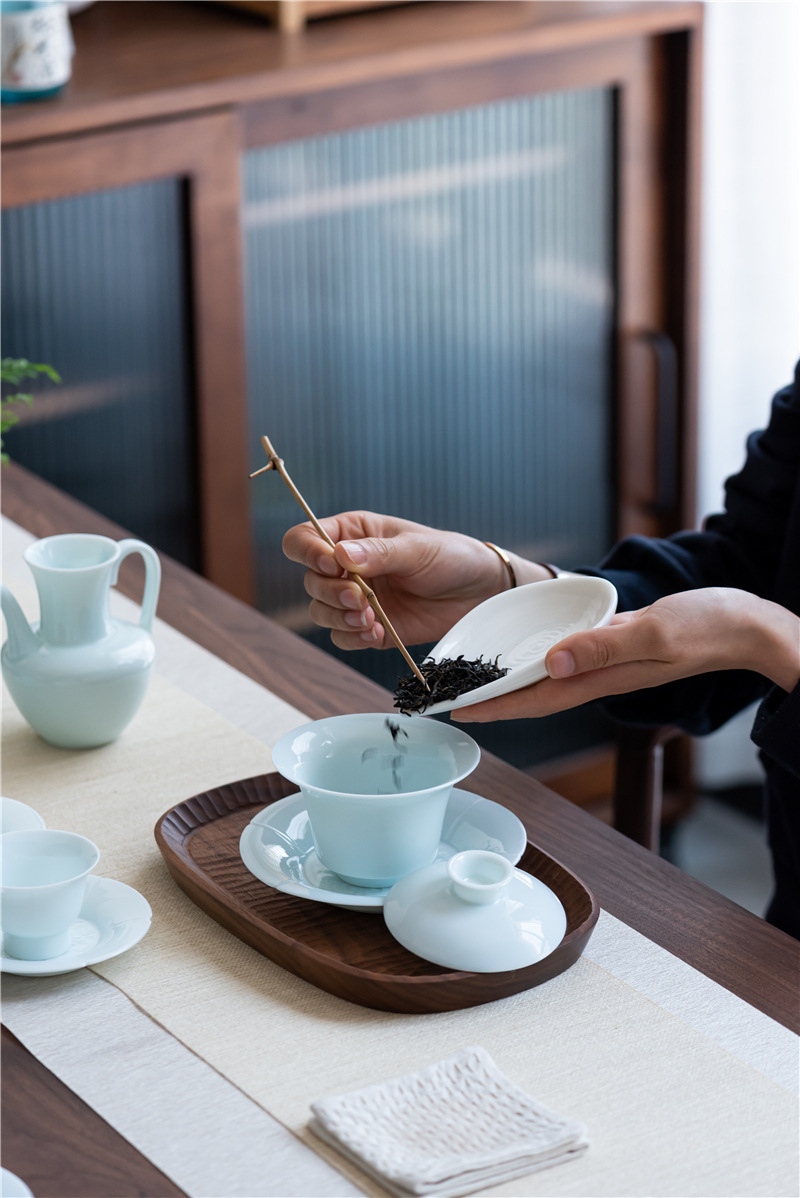 朋寄景德镇湖田窑陶瓷礼盒青瓷家用茶具套装盖碗公道杯品茗杯杯垫