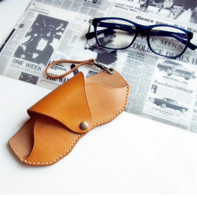 创意皮革眼镜皮套 太阳眼镜软包 便携可挂式眼镜收纳皮革