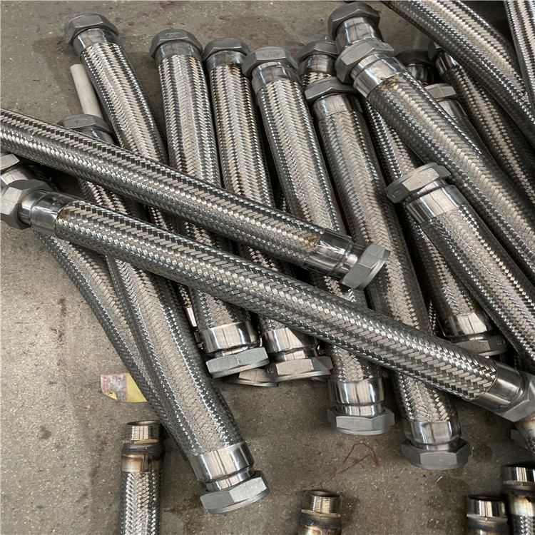 螺母金属软管可挠性金属软管高压金属软管衬四氟金属软管