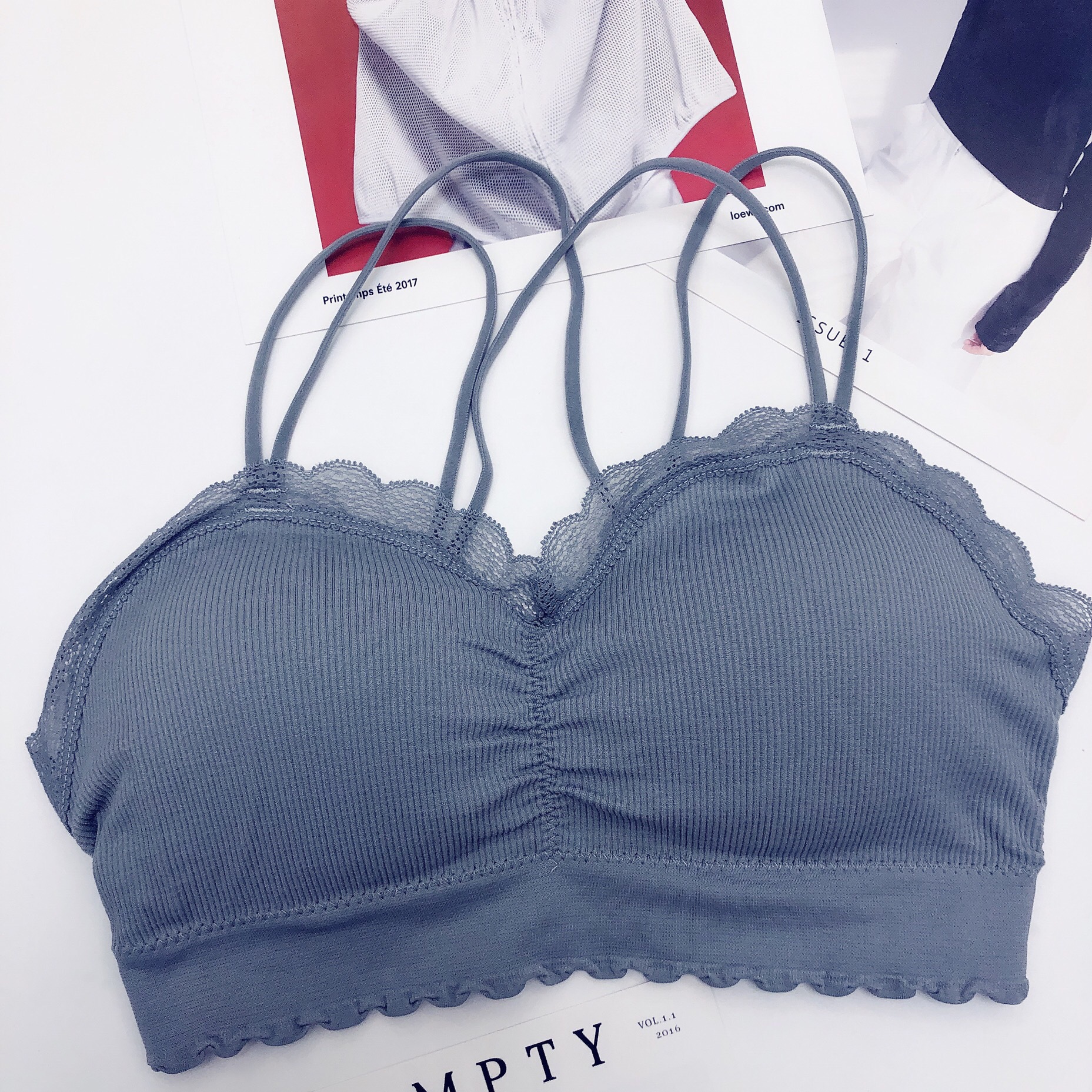 2020文胸运动文胸美背心女运动背心裹胸女式内衣蕾丝吊带美背背心