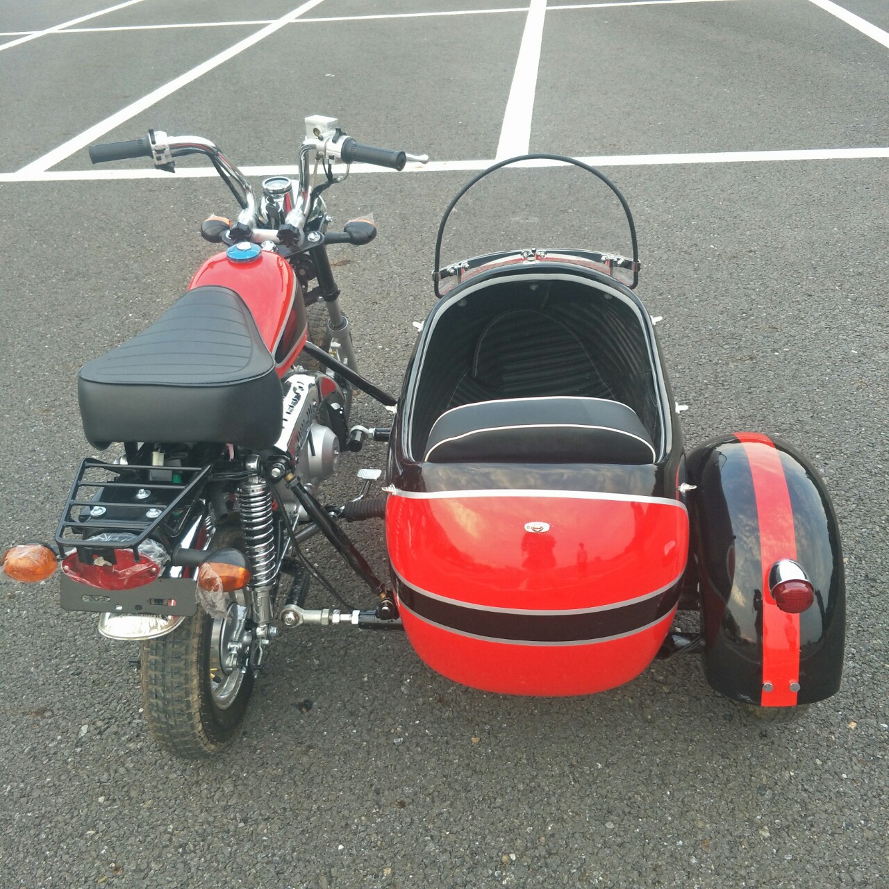 猴子款越野摩托车改装边三轮赛车娱乐成人玩具休闲车