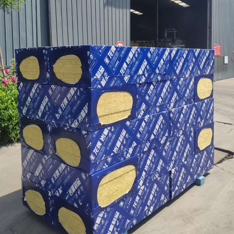 保温 防火形状长方形形态纤维状芯材玄武岩使用温度600品牌龙牌抗压