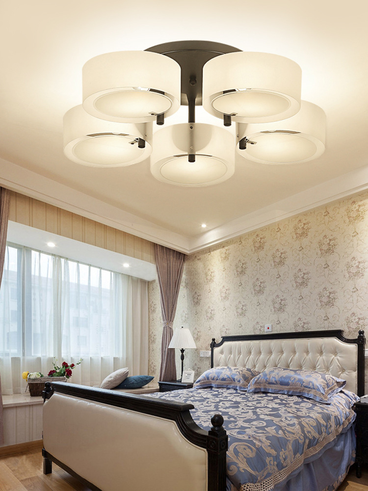 客厅灯现代简约吸顶灯温馨卧室顶灯圆形家用个性创意铁艺北欧灯具