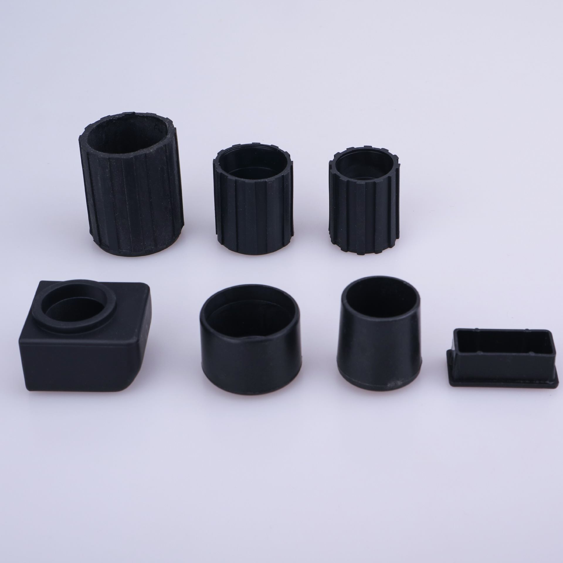 塑料管套橡胶管外胶套管外套 方形管外套 脚套 铁管垫脚