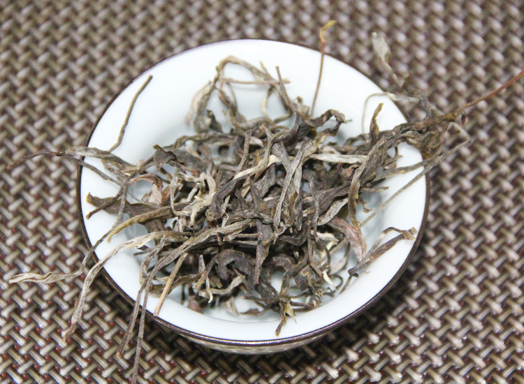 批发2022年基诺山早春茶古六大茶山攸乐古树茶早春嫩芽晒青500g