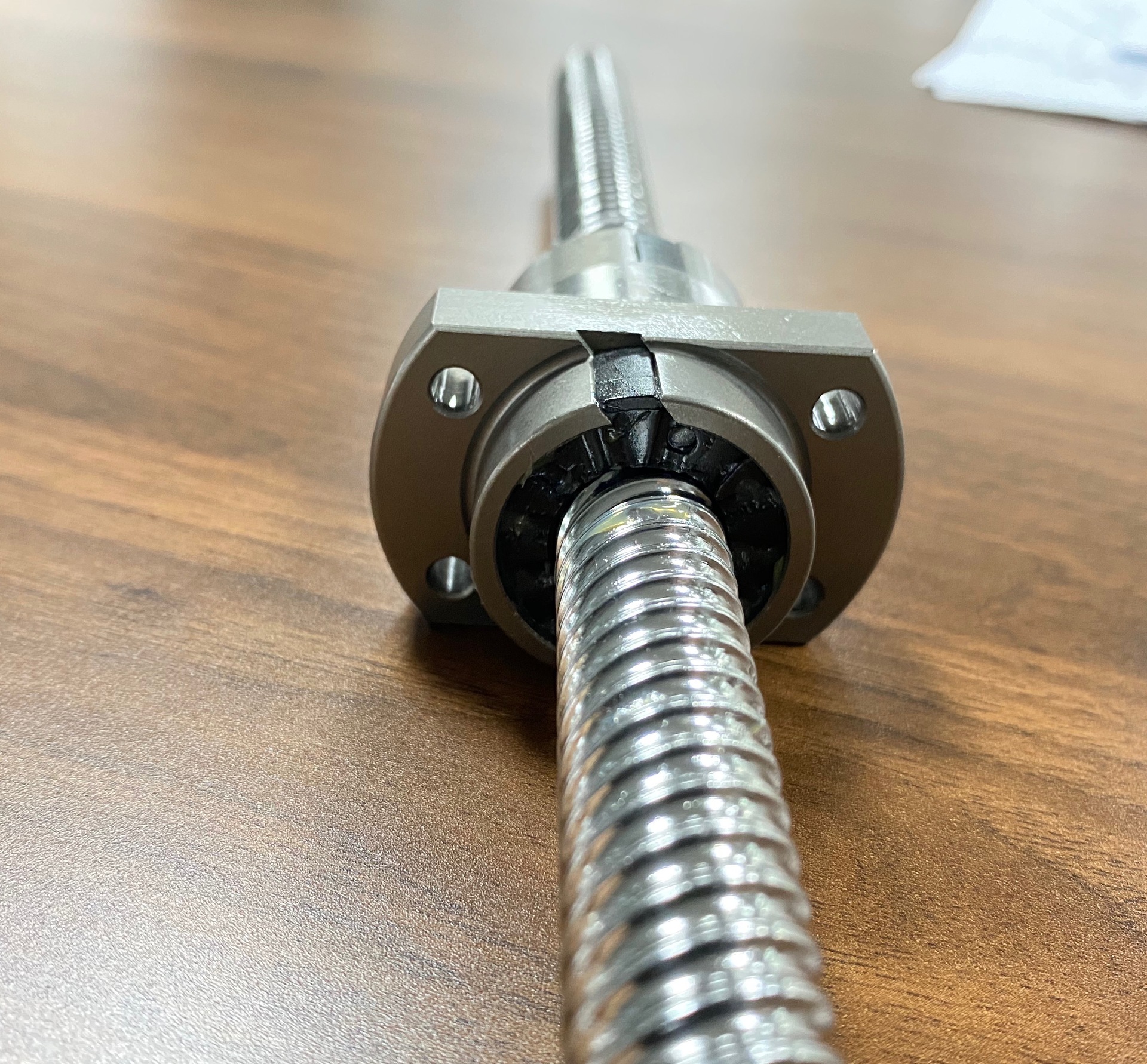 滚珠丝杆冷轧钢球左右旋螺母精密法兰型双钢球滚珠丝杆scr1604