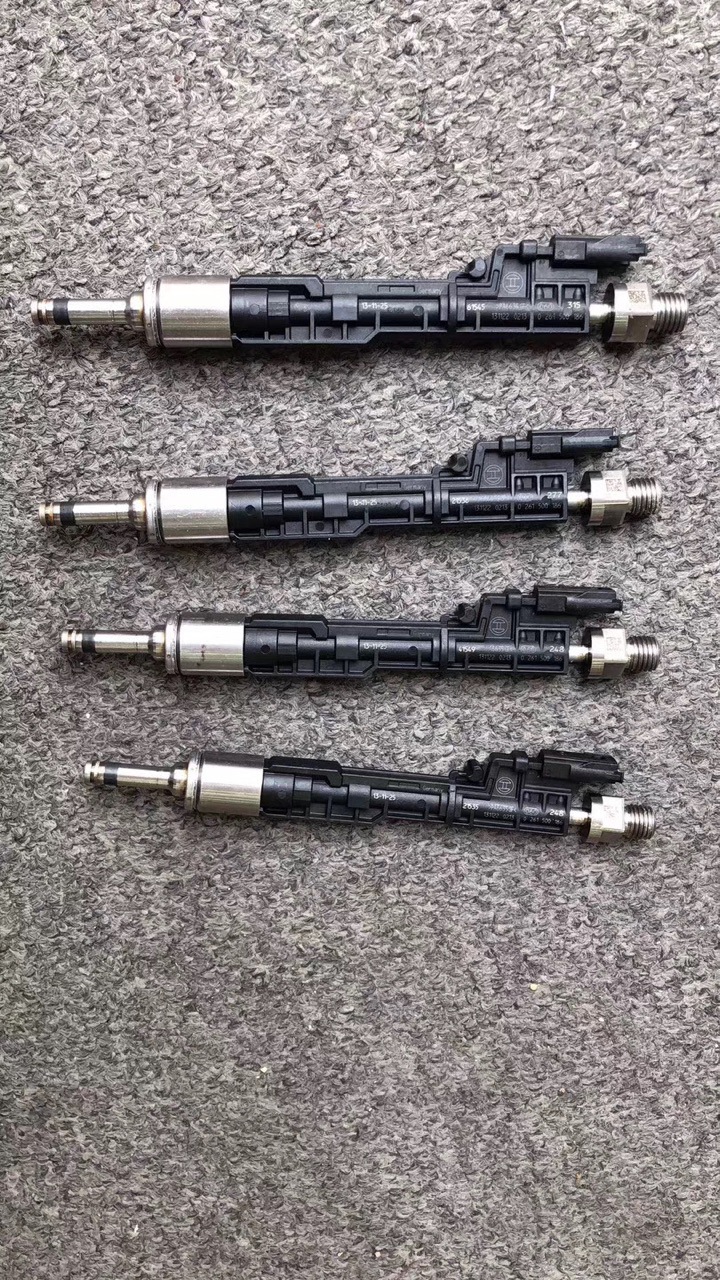 适用于宝马n20 喷油嘴 0261500109 13647597870 13647639994
