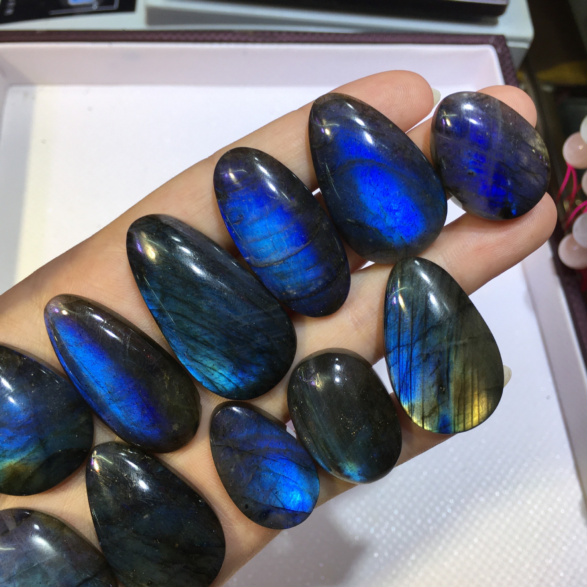 天然拉长石裸石吊坠手工镶嵌美货裸石拉长石各种形状吊坠批发