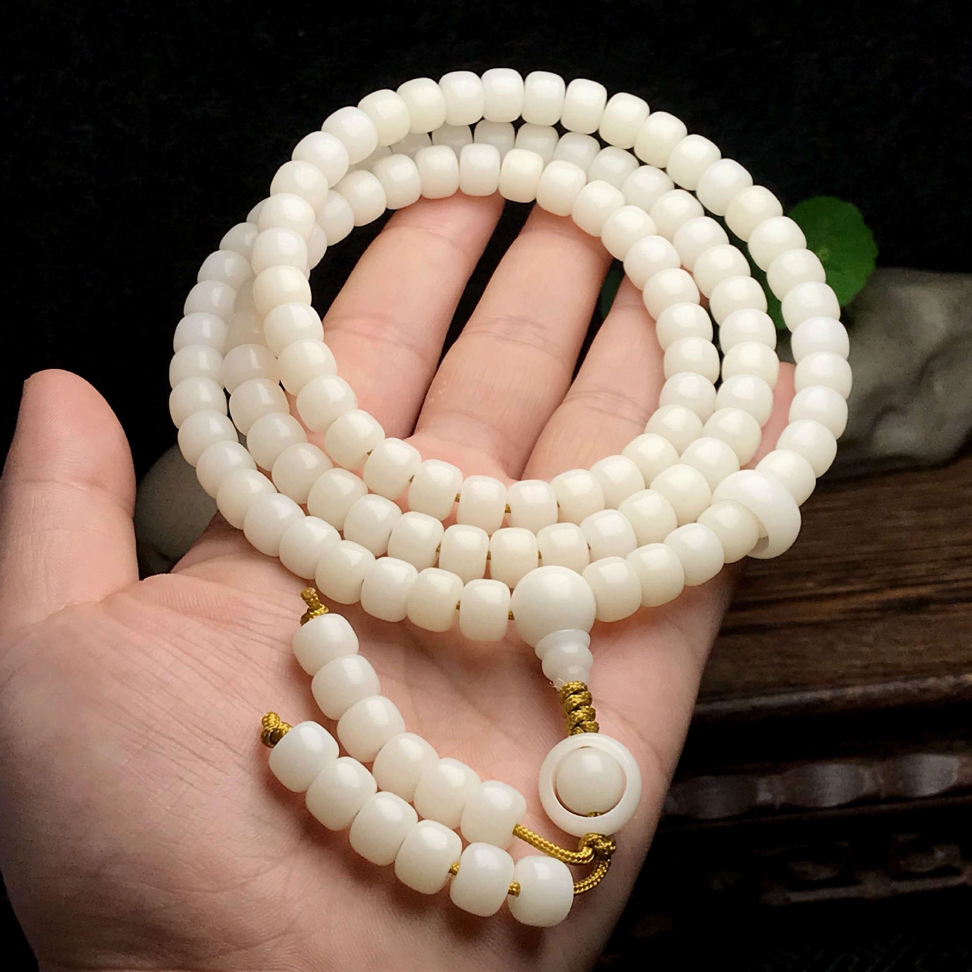 天然白玉菩提根老桶型圆珠108颗转运跑环佛珠手链念珠