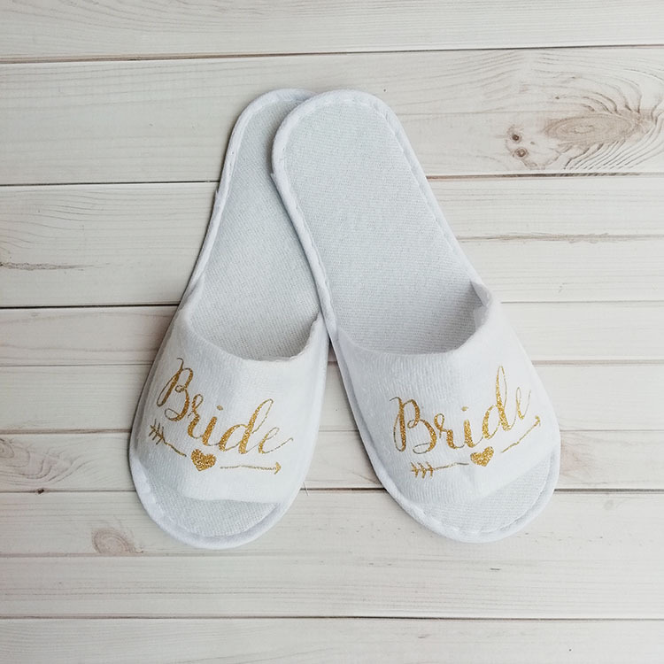 Wedding Pajamas Party Plush Toe Baring Sandal Bride Gilding Letters Hotel Disposable Supplies