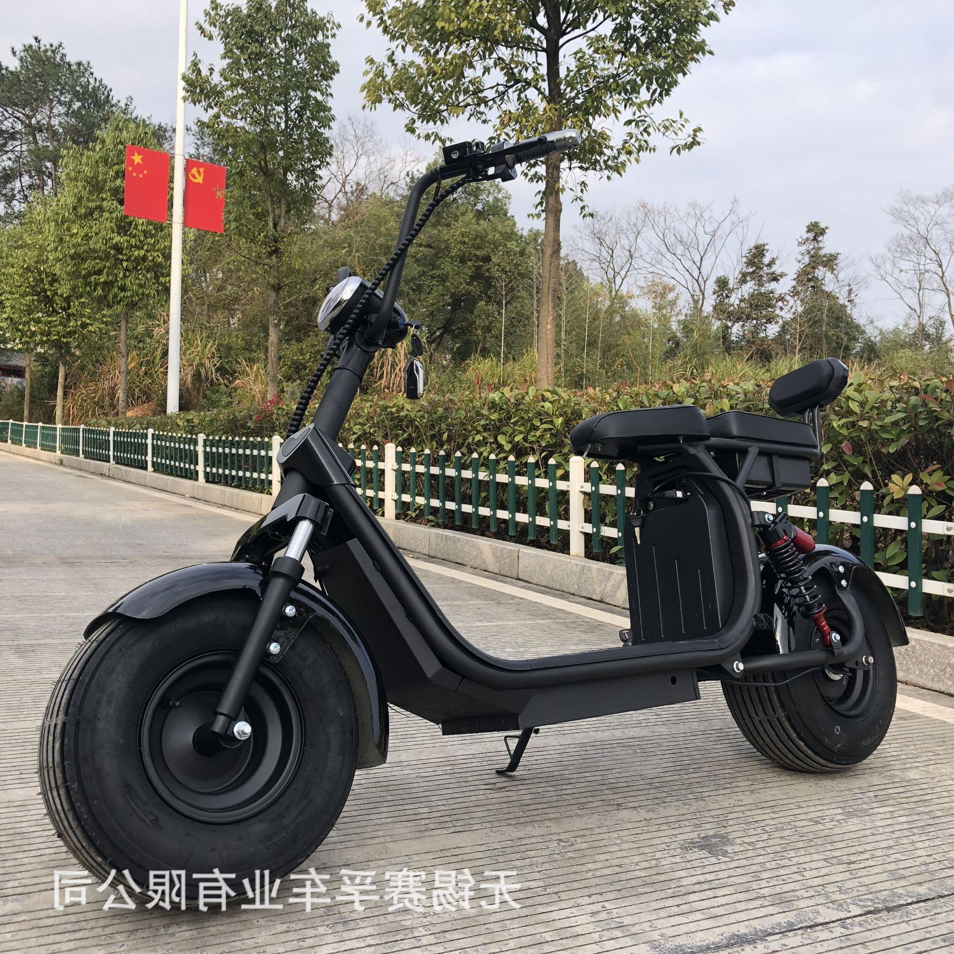 小哈雷电动滑板车折叠迷你型双人代步踏板车男女性小型成人电瓶车