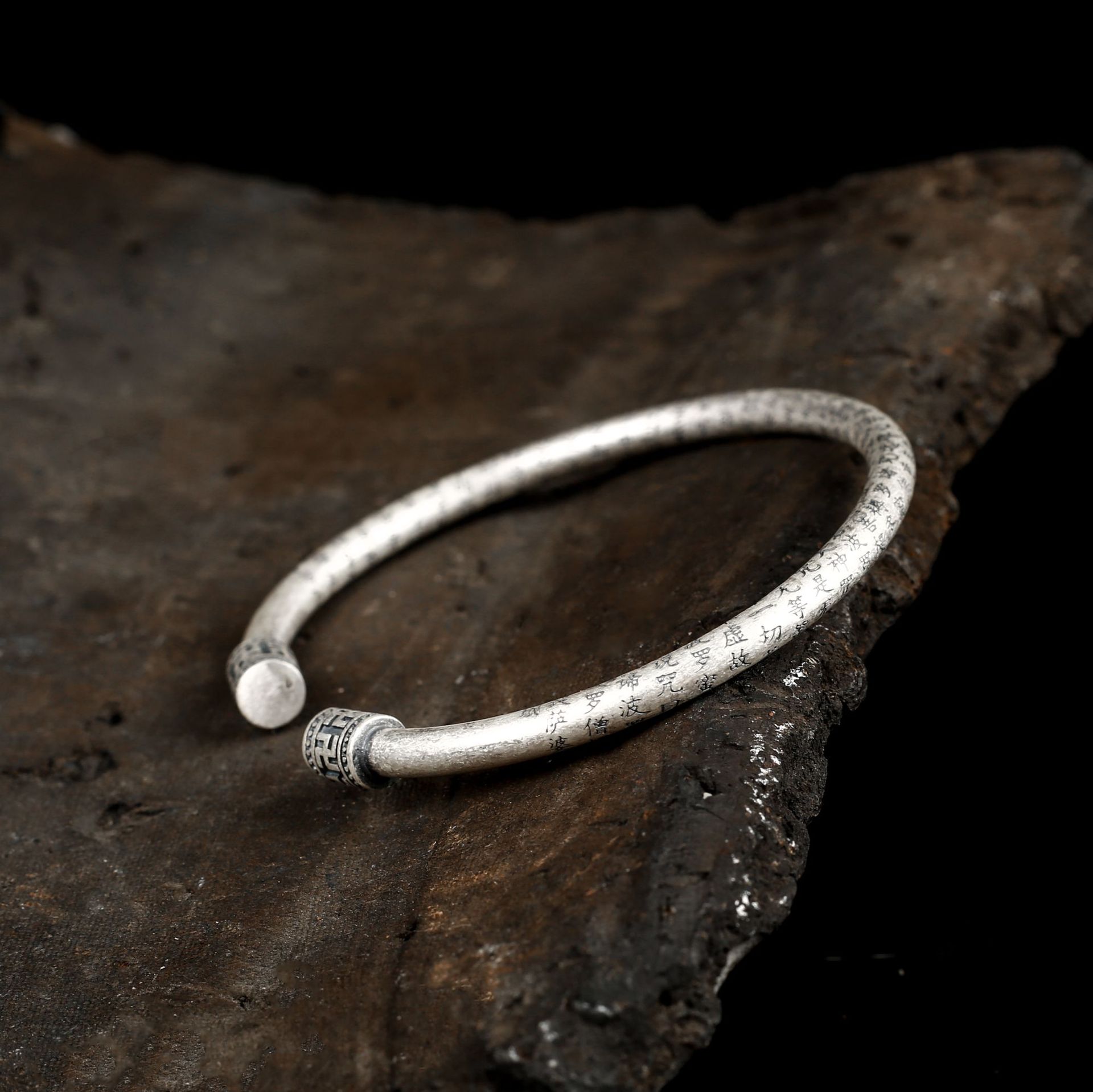 批发纯银哑光心经细手镯女s999足银开口实心银手环复古文艺民族风