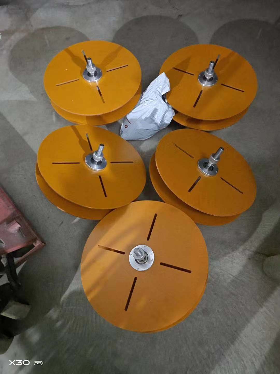 现货口罩机配件过料轴 放料架 拉卷轴 滚筒组放料轴 鼻梁条放线盘