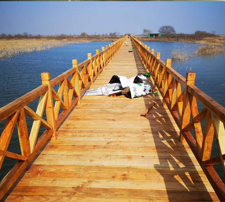 防腐木地板_防腐木栈道 木桥 公园亲水 防腐木地板 栏杆 围栏