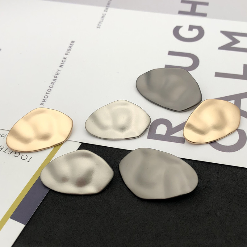 高档金属椭圆形不规则钮扣时尚大衣风衣外套西装纽扣百搭装饰纽扣