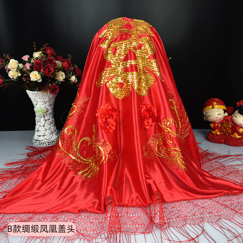 Spot Red Wedding Veil Satin Wedding Supplies New Couple Headdress Veil Chinese Wedding Bride Red Veil Wholesale