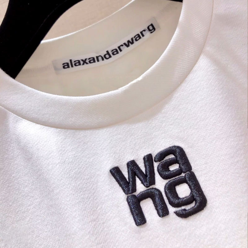 aw大王家初秋新款纯棉圆领字母长袖上衣轻薄款直筒套头网街头衣女