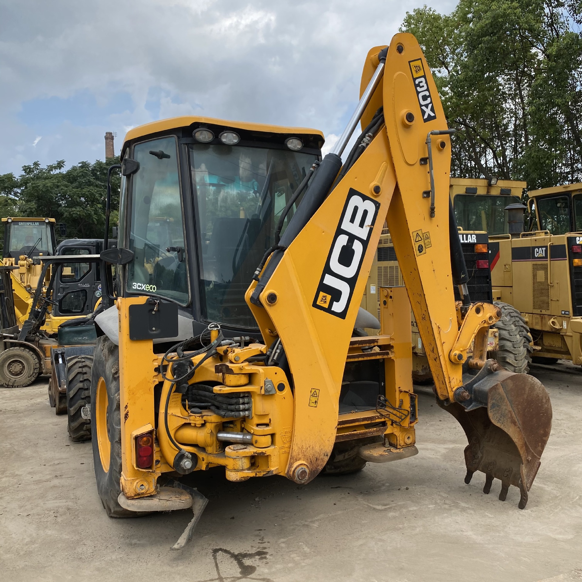 个人出售二手新款杰西博jcb3cx两头忙 挖掘装载机