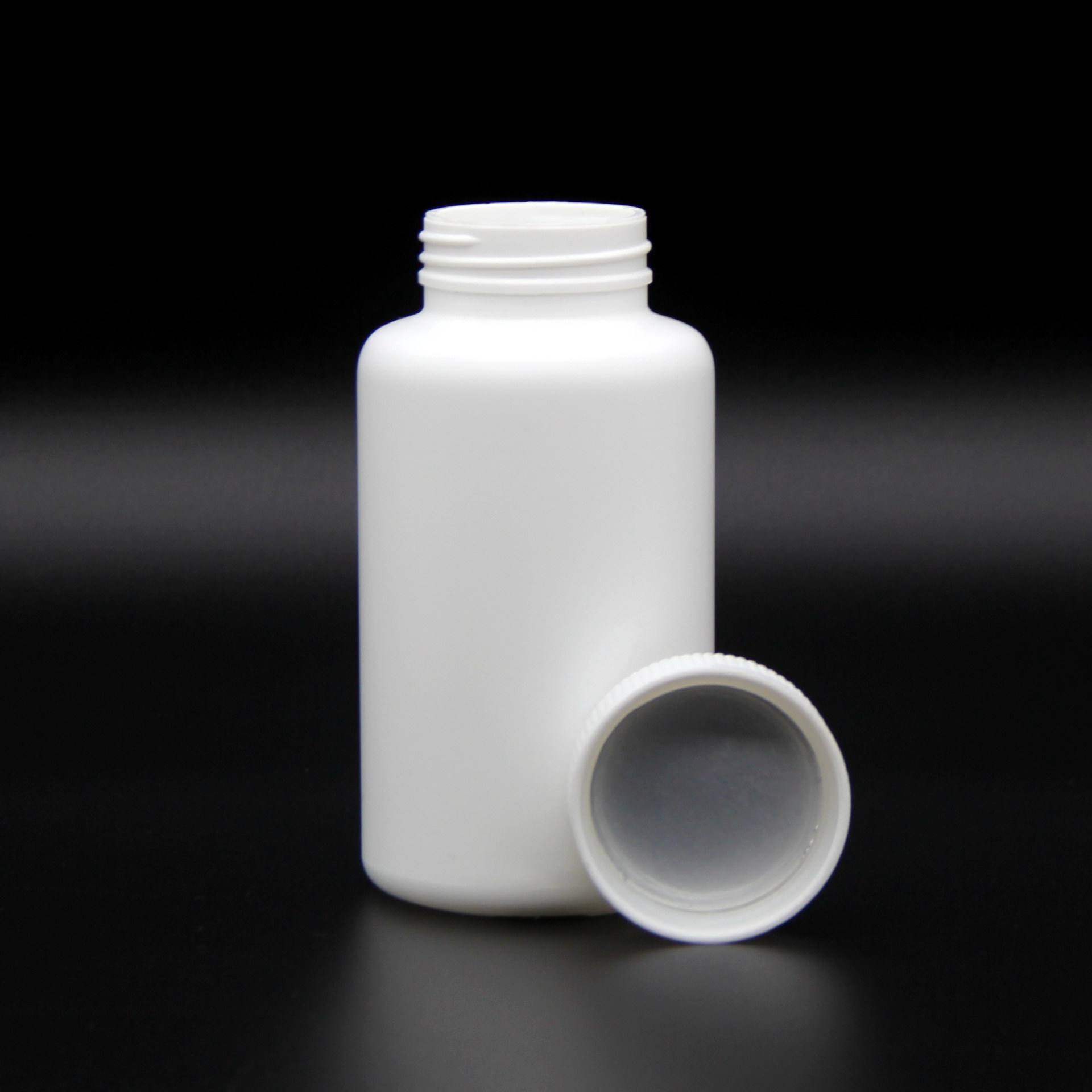 厂家直销 300ml塑料瓶 pe保健品药瓶 固体胶囊颗粒药品瓶