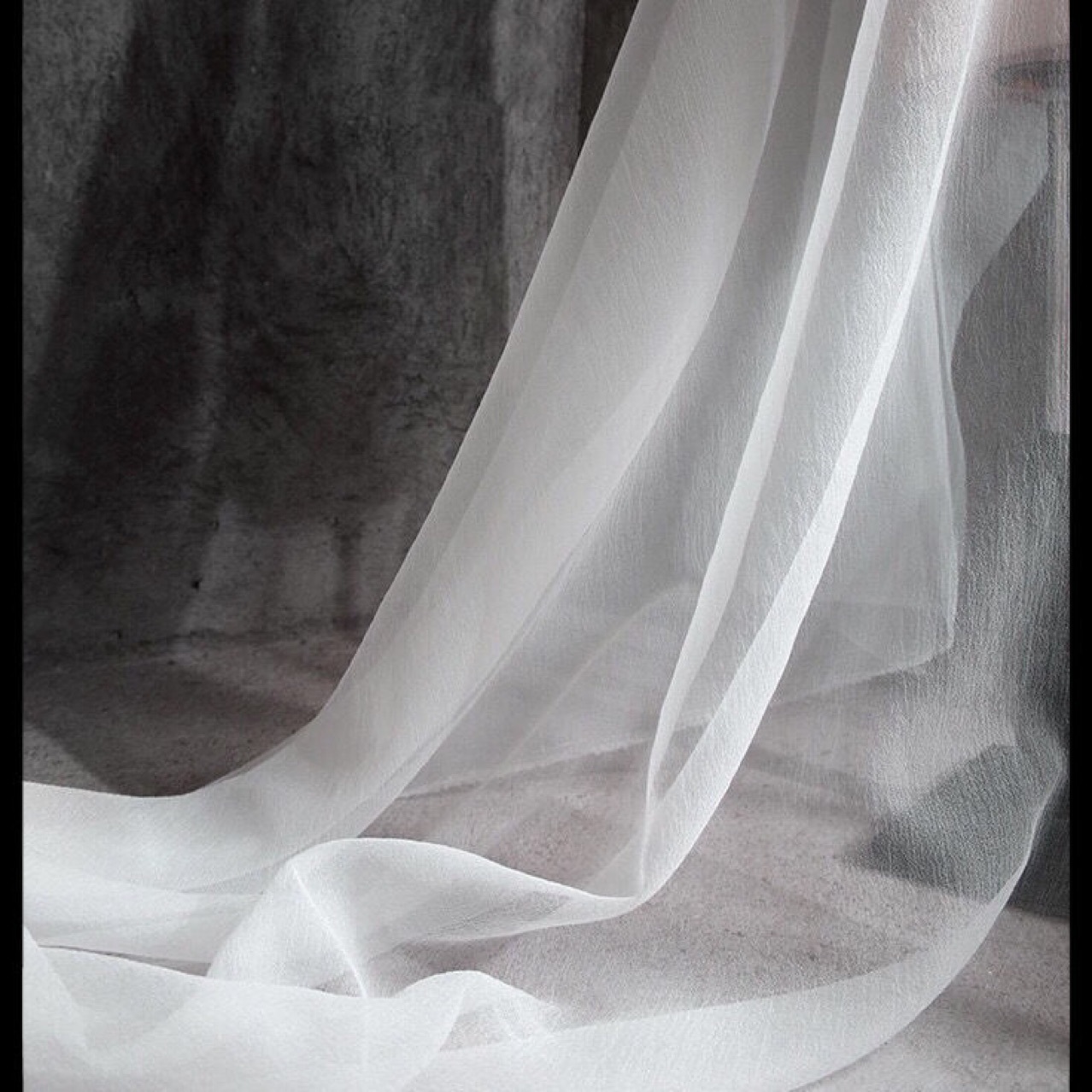高密泡泡纱纯色褶皱纱布料 服装面料婚纱裙纱服装设计师创意布料