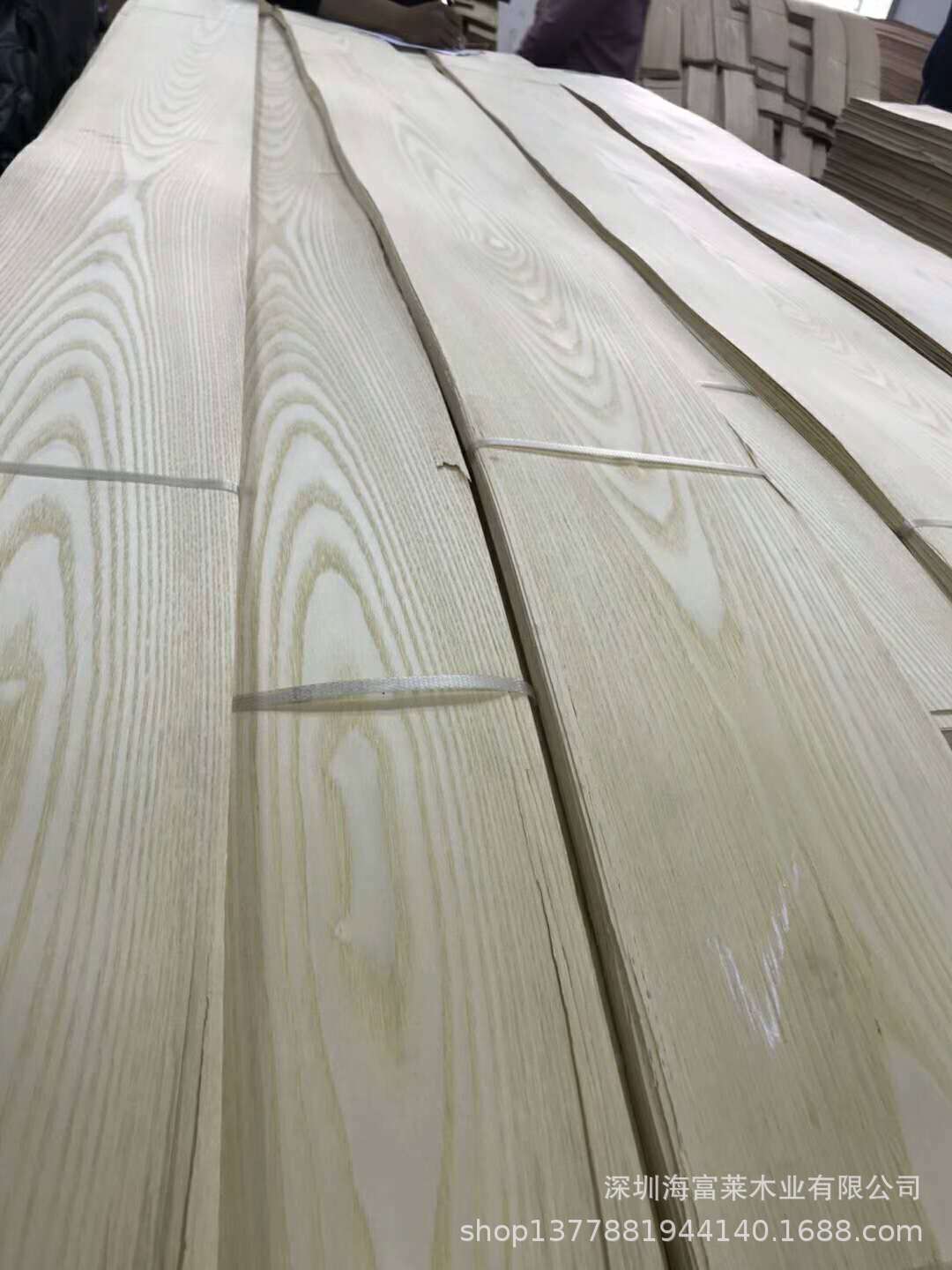 白栓科技木皮 美国白蜡木山纹木皮 白蜡木护墙板 白栓涂装木皮板