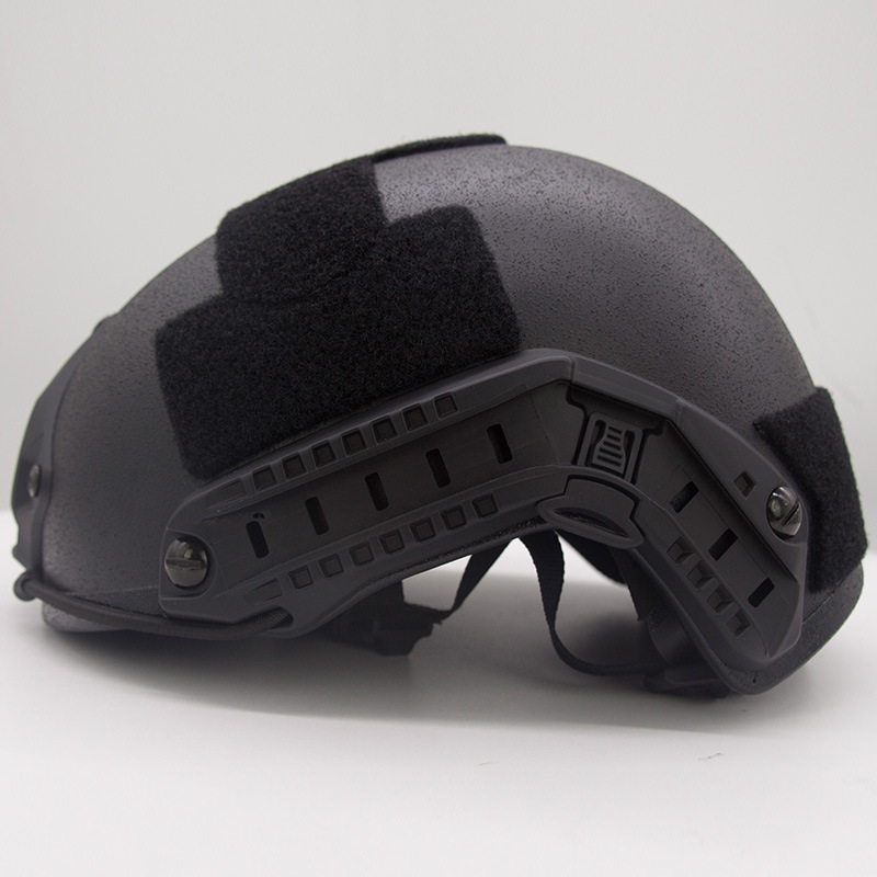 fast玻璃钢战术头盔 fast部队头盔 战术迷彩防护训练盔