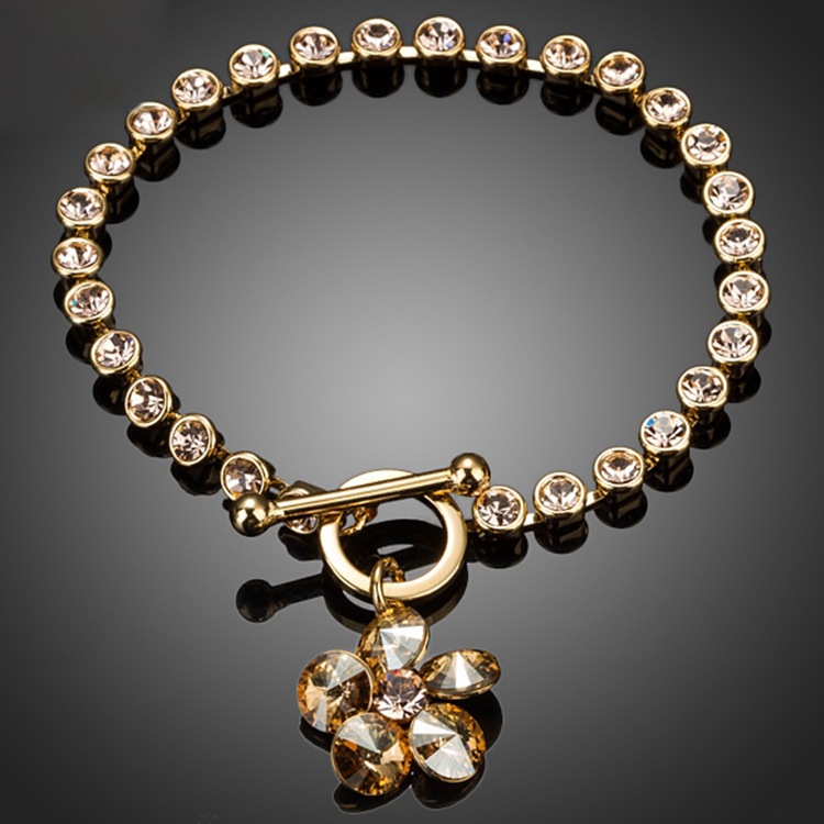 新光水晶饰品批发