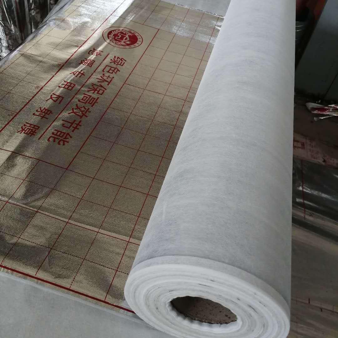 地暖镜面反射膜 隔热膜地暖专用铝箔反射膜 无纺布地热保温膜