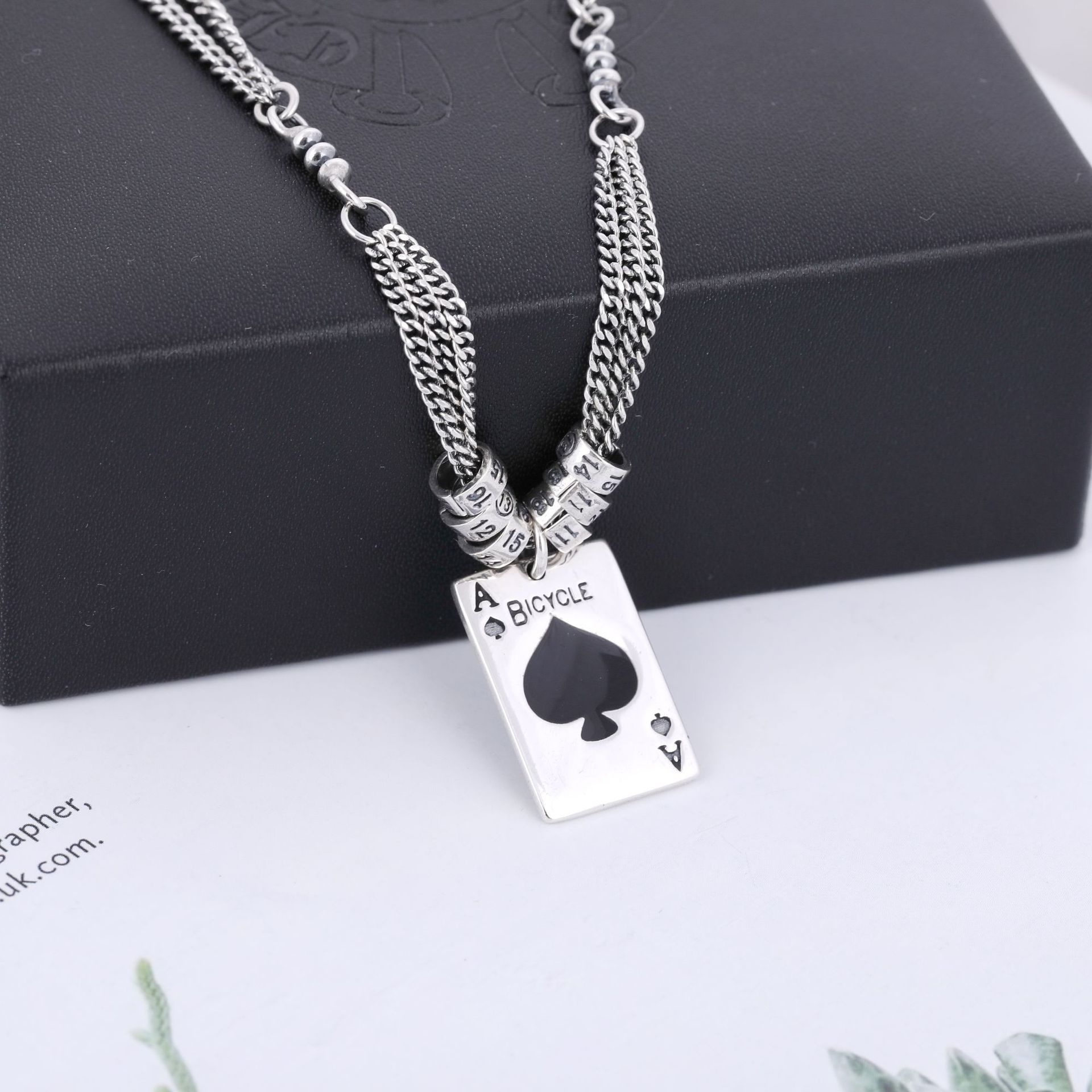 s925纯银扑克牌黑桃a项链 东大门新款复古潮流几何方形长款项链