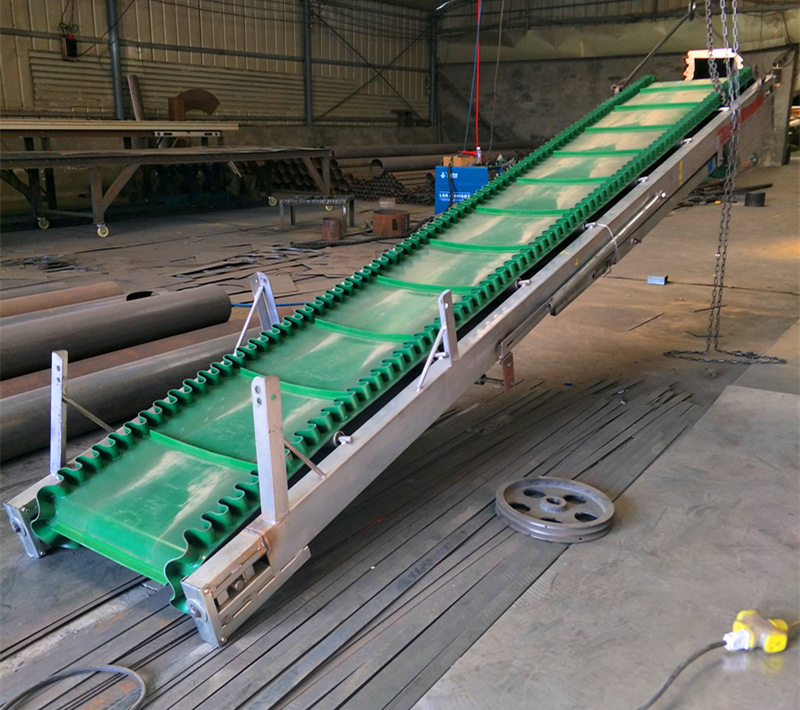 定制蔬菜水果装车轻型皮带机装卸车输送带220v小型可折叠输送机