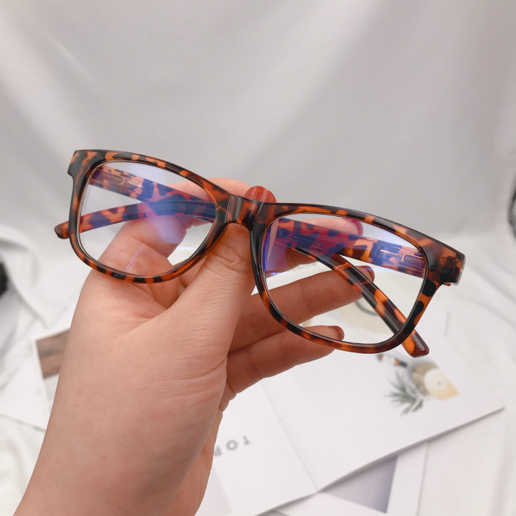 全框老花镜防蓝光辐射高清树脂眼镜3007弹簧腿简约舒适老人老花镜