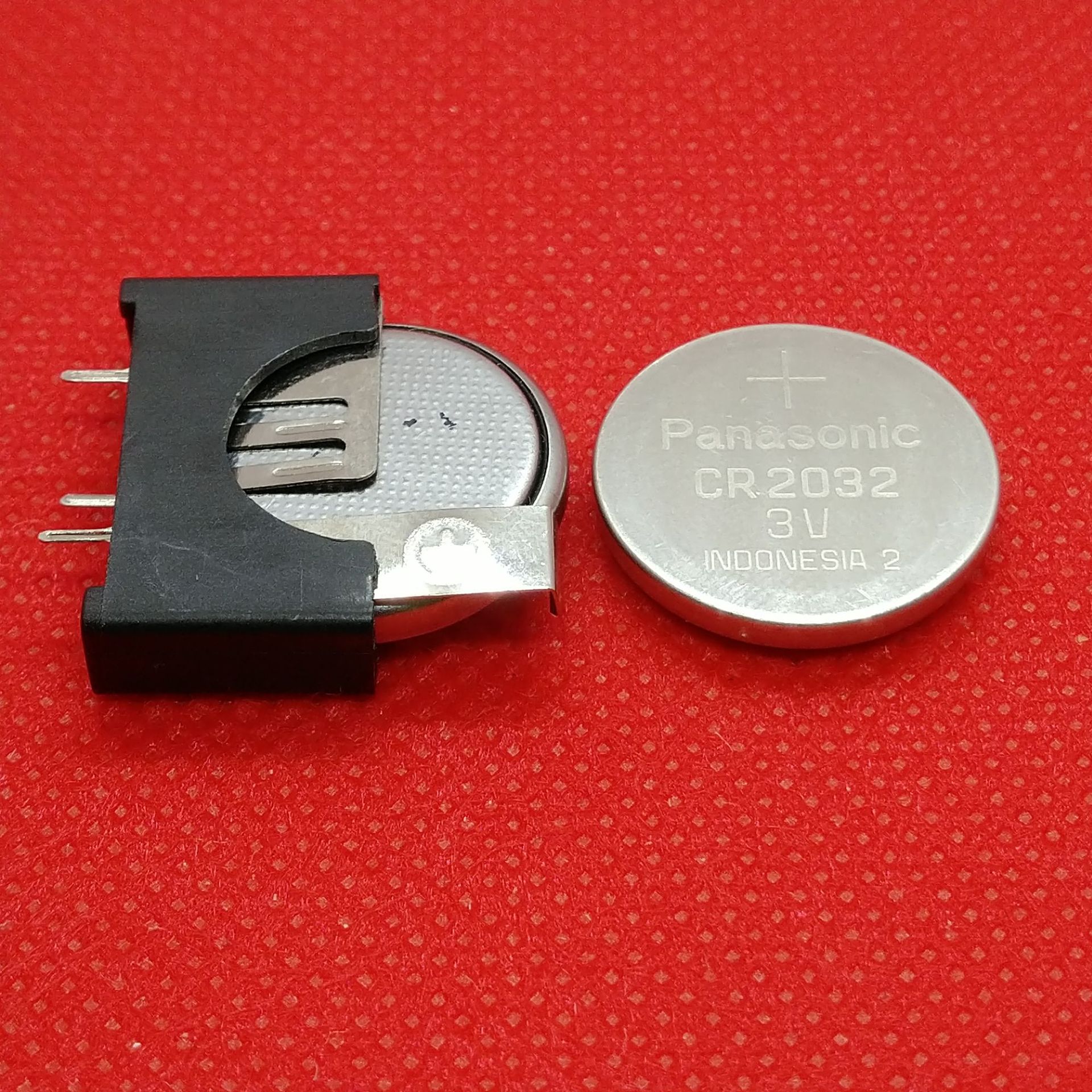 cr2032纽扣电池座贴片电池座直插电池座环保电池座批发