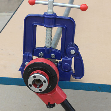 手动轻型管子绞板套丝机铁管塑料管套丝绞丝机手动开牙机